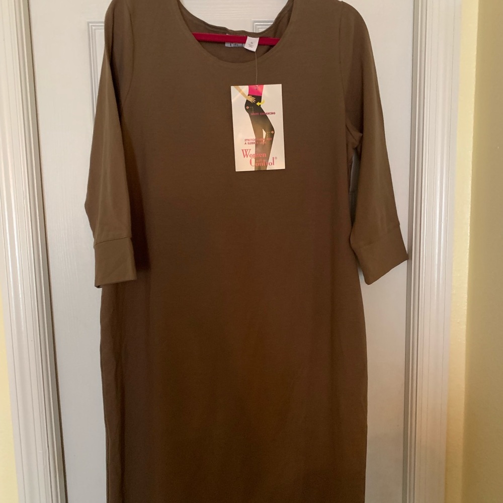 Women with Control XL taupe dress w/ 3/4 sleeves